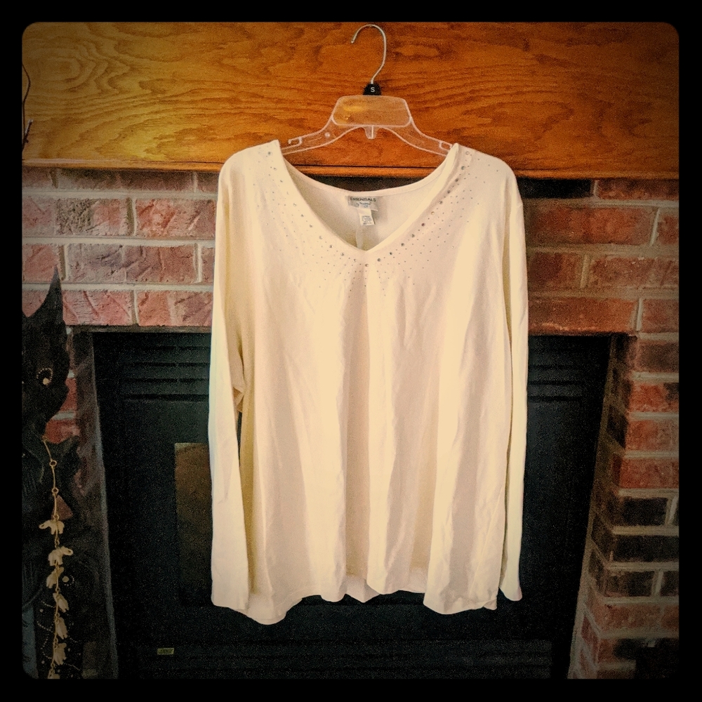 Essentials cream embellished top size 26/28w